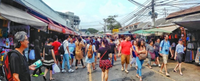 Bangkok's Chatuchak market to go cashless | InvestBangkokProperty.com | Latest project launches, market news and investment guides.