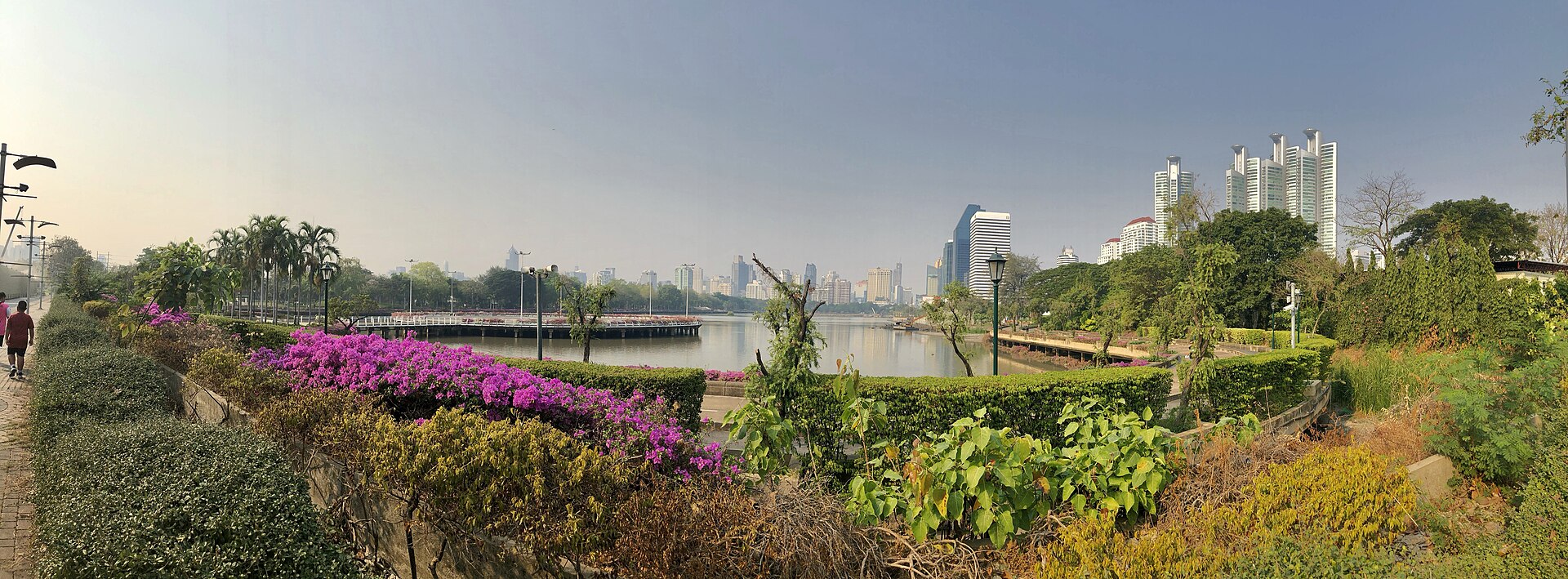 Park access should be weighed with building quality, walking routes, transport and the surrounding rental audience.