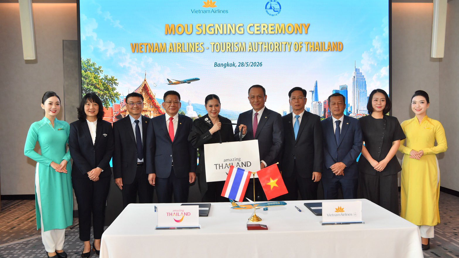 Thailand Vietnam Business Forum official TAT image