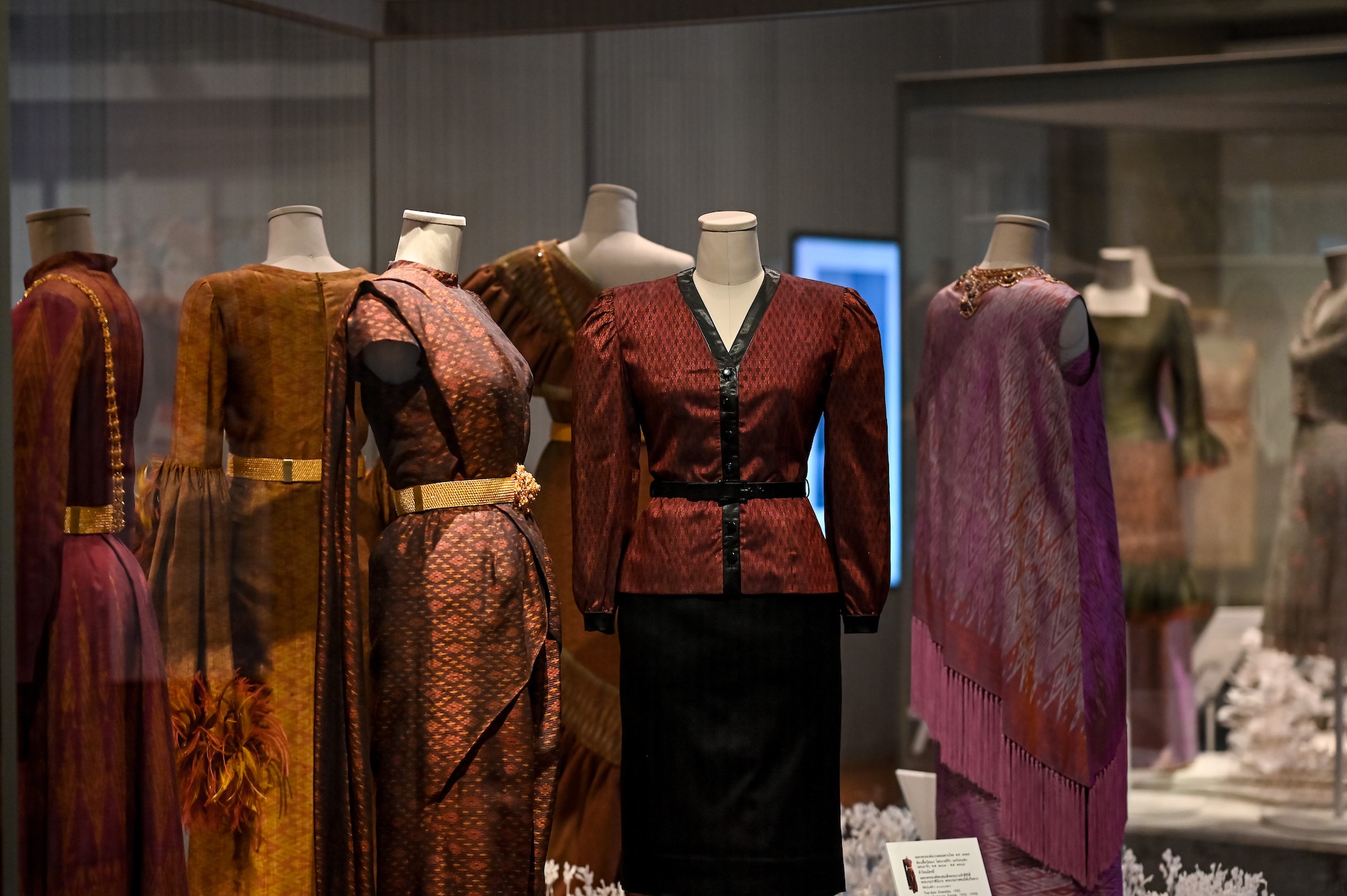 Queen Sirikit Museum of Textiles official image for Bangkok cultural access