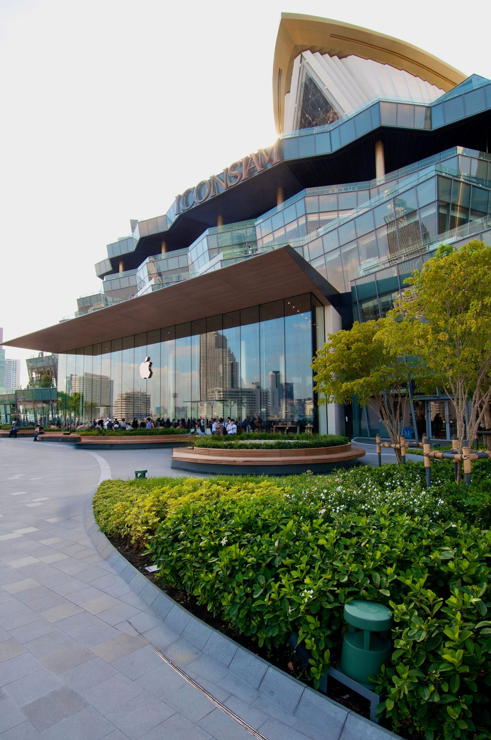 Bangkok public terrace and shared amenity area